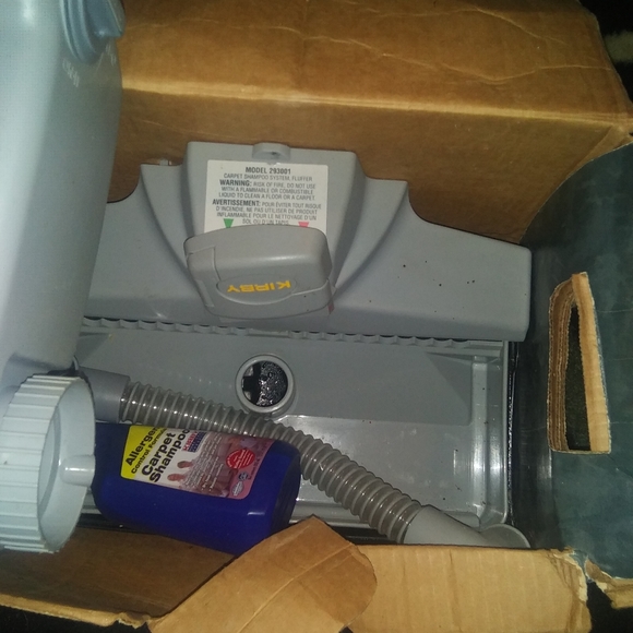 KIRBY CARPET SHAMPOO SYSTEM - Picture 3 of 4
